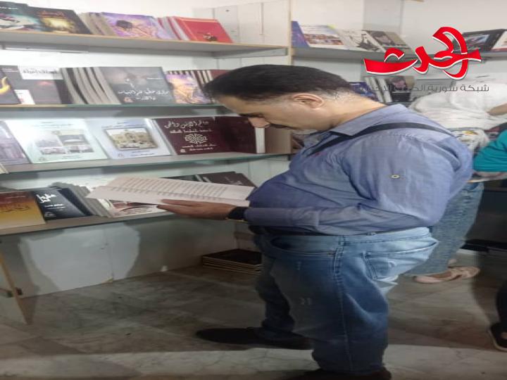 معرض الكتاب السوري.. حضور خجول وأسعار نار..