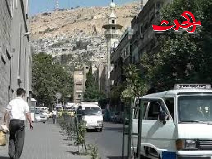 إضراب عن العمل والمطالبة بزيادة الأجرة...