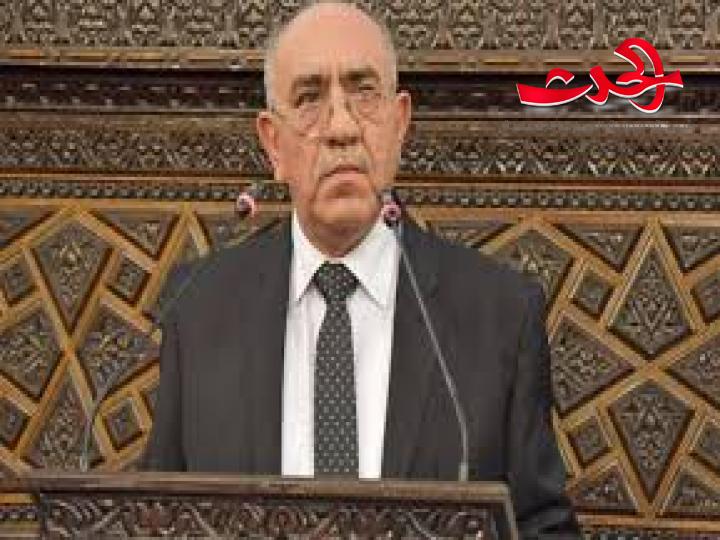 الوزير الصباغ : مشكلة الغزول سببها قلة المساحات المزروعة بالقطن