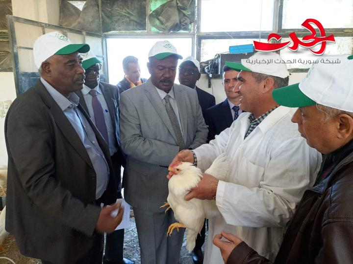 وزير الزراعة السوداني يزور محطة بحوث ازرع التابعة لاكساد