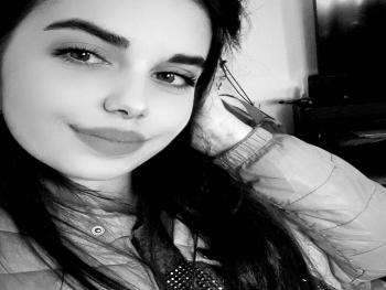 ذراعك والأشواك..بقلم علا فايز هيفا