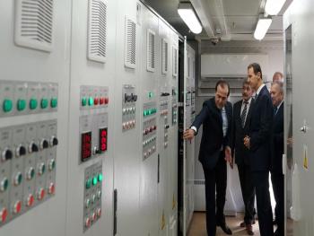 الرئيس الأسد يزور معمل غاز جنوب المنطقة الوسطى