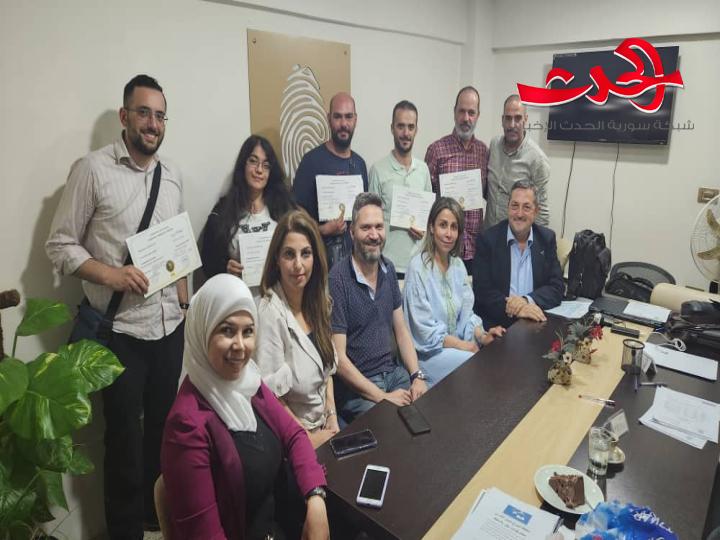 استكمالاً للنجاح الذي حققته الدفعتان الأولى والثانية ...أكاديميا للتدريب والاستشارات تناقش مشاريع الدفعة الثالثة من دبلوم قيادة الأعمال الاحترافي 
