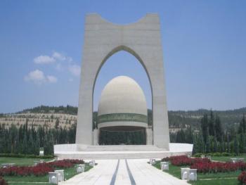 في عيدهم.. شهداء الوطن مشاعل نور وعنوان شموخ