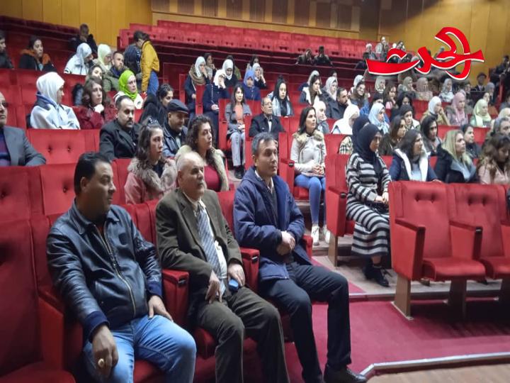 ورشة عمل علمية تدريبية بعنوان "التدريس المبنى على الفهم" في كلية التربية الثانية بجامعة البعث