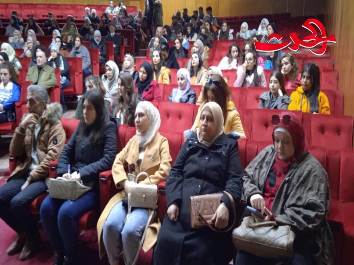 ورشة عمل علمية تدريبية بعنوان "التدريس المبنى على الفهم" في كلية التربية الثانية بجامعة البعث