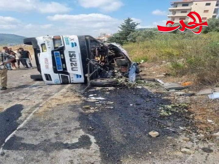 وفاة امرأة وإصابة 25 آخرين بحادث سير في مشتى الحلو
