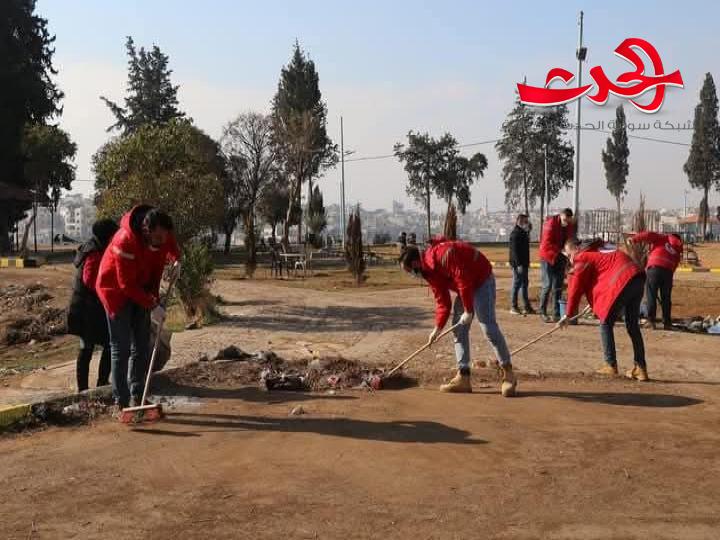 مبادرة نظافة عامة بحماة بالتعاون مع الهلال الأحمر والمجتمع المحلي