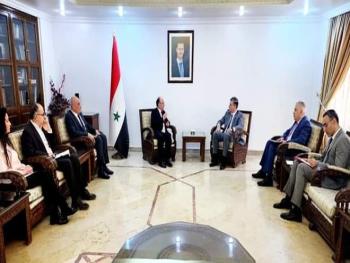 وزير التعليم العالي يبحث مع سفير فنزويلا علاقات التعاون العلمي والبحثي بين البلدين