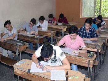 "وزير التربية": الدورة الثانية فرصة لن تتكرر ونتمنى للجميع أن يحالفهم الحظ بتحسين علاماتهم