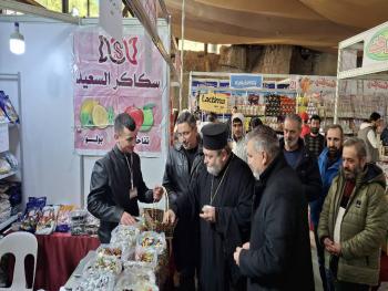 مهرجان أعياد الميلاد السوّق يفتتح في حمص