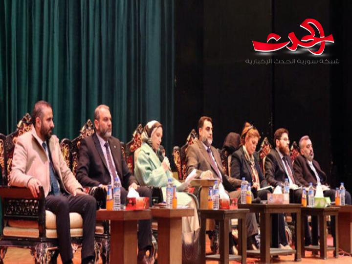 اللجنة التحضيرية لمؤتمر الحوار الوطني تبدأ جلسة حوارية في درعا
