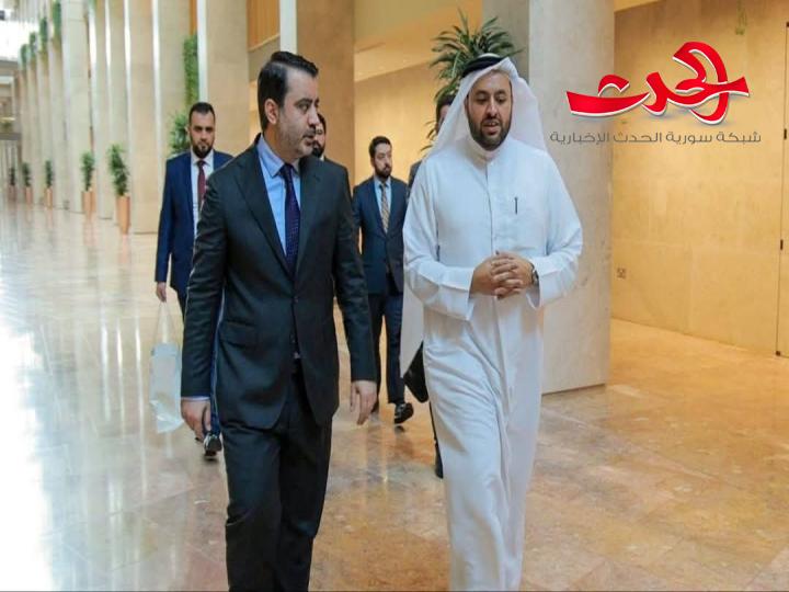 الوزير الشيباني يلتقي نظيره القطري بالدوحة
