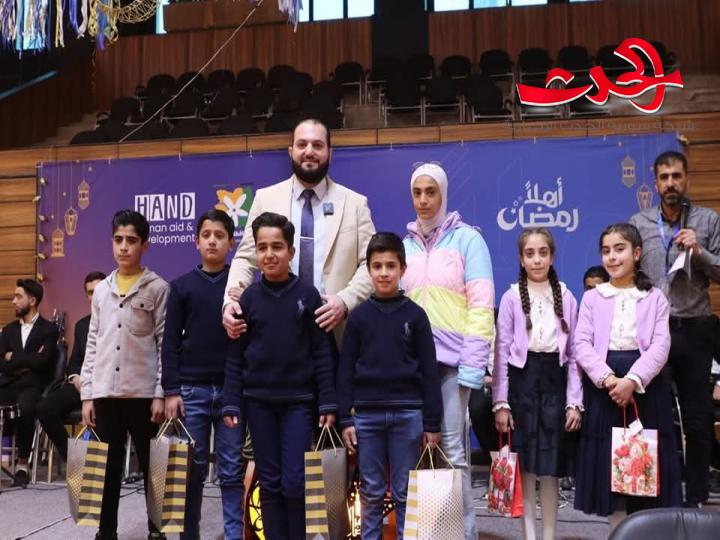 مأدبة إفطار خيرية لأطفال أيتام بدمشق 