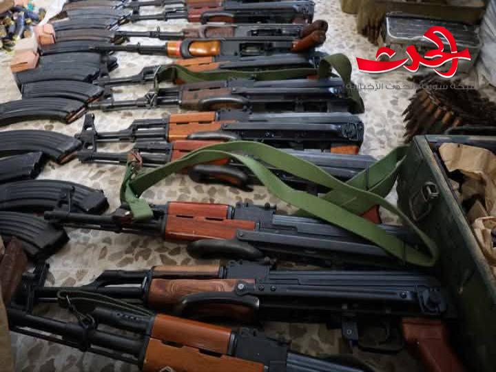 الأمن العام يعثر على مستودع للأسلحة والذخائر بريف حمص