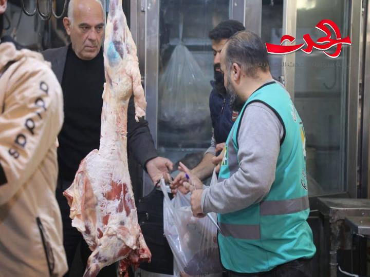 ضبط 20 محل مخالف في سوق اللحوم بمنطقة الزبلطاني