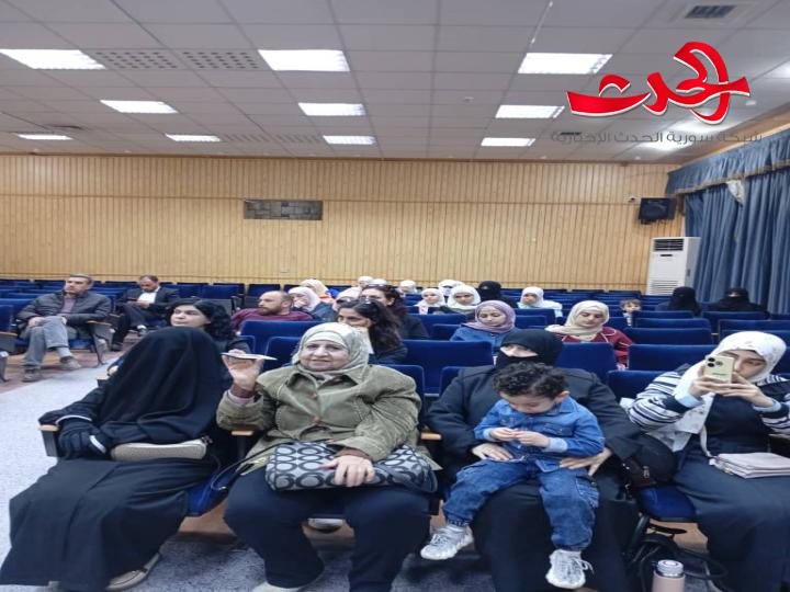 "ولنرتقي بأنفسنا"  محاضرة لأحمد الهاشمي في ثقافي حمص