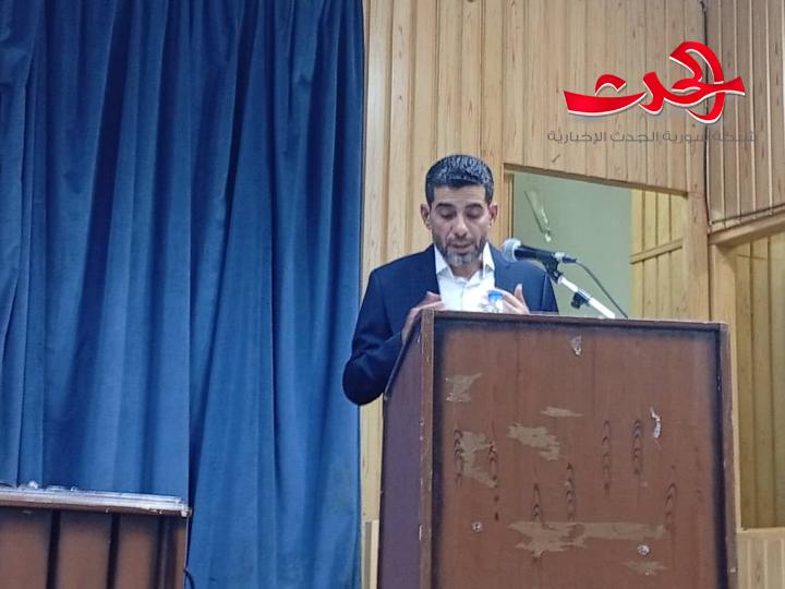 "ولنرتقي بأنفسنا"  محاضرة لأحمد الهاشمي في ثقافي حمص