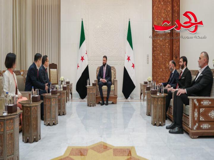 الرئيس الشرع يلتقي وفداً لرجال أعمال من جمهورية الصين الشعبية