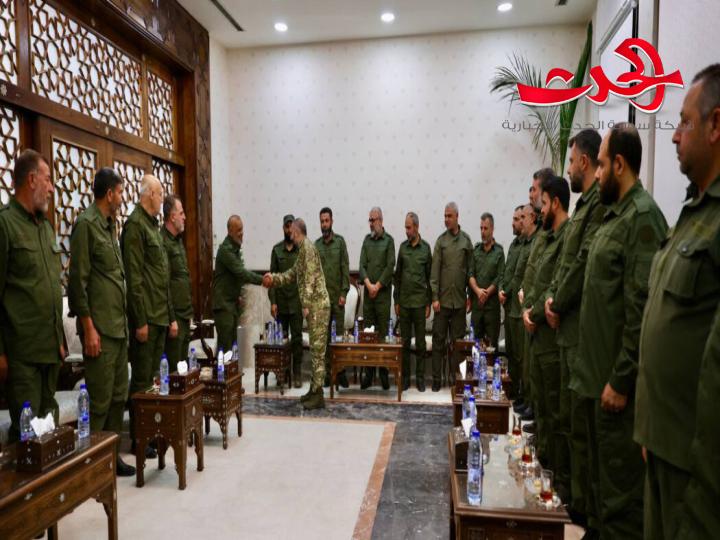 وزير الدفاع يلتقي الضباط القائمين على إدارة الكلية الحربية في هيئة التدريب بدمشق