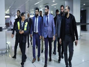 القائد أحمد الشرع يتفقد مطار دمشق الدولي في اليوم الأول لافتتاحه