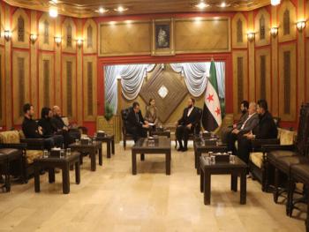 محافظ حلب يستقبل وفداً من السفارة الإيطالية
