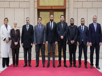 الرئيس الشرع يجتمع مع اللجنة التحضيرية للمؤتمر الوطني