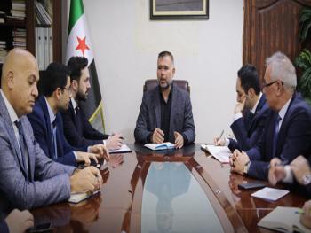مدير التربية بحلب يناقش مع وفد تركي واقع التعليم في المدينة
