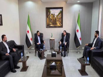 وزير التنمية الإدارية يبحث مع محافظ إدلب رفع كفاءة العمل المؤسساتي ‏في المحافظة
