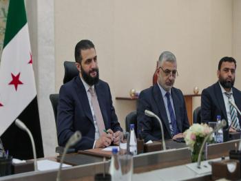الرئيس الشرع يلتقي مع وزير الأوقاف وعدد من مسؤولي الوزارة