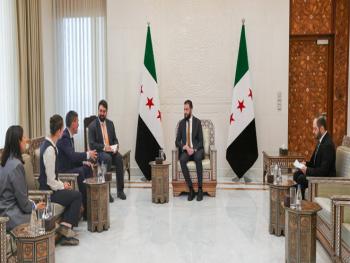 الرئيس الشرع يبحث مع رئيس لجنة الإنقاذ الدولية آليات وسبل تعزيز عملها في سوريا