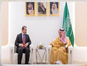 وزير الخارجية السوري يلتقي نظيره السعودي